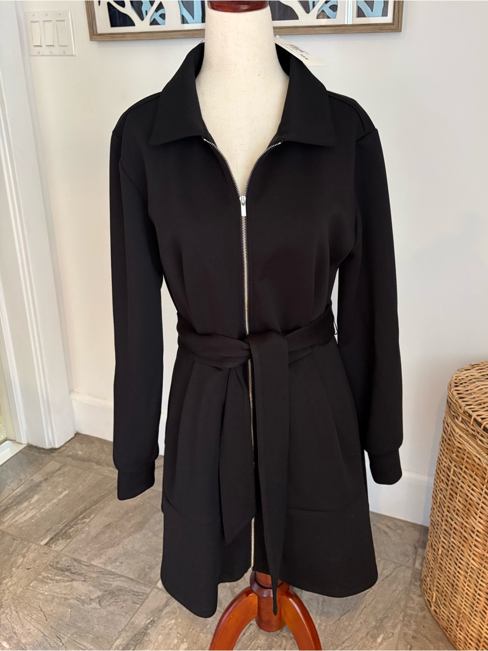 NWT Evereve Kacey Scuba Dress - Picture 3 of 12